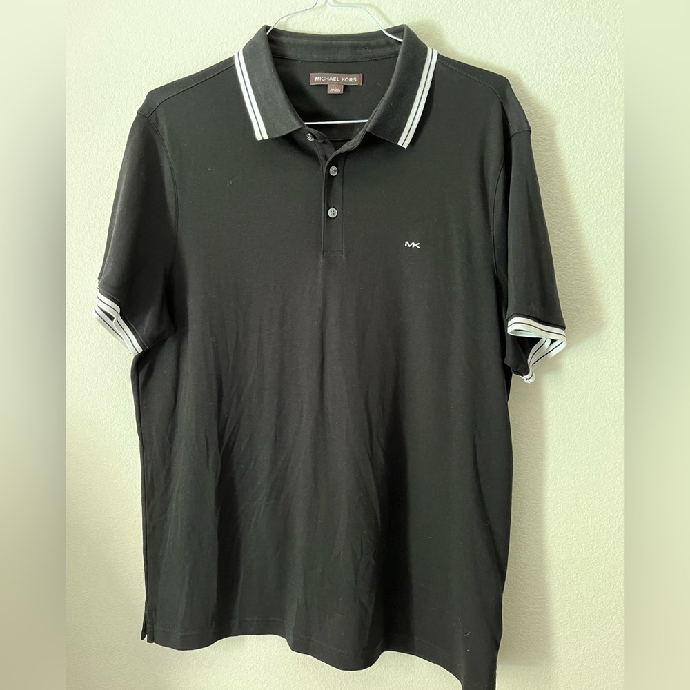 Men’s L , short sleeve Black Michael Kors knit.